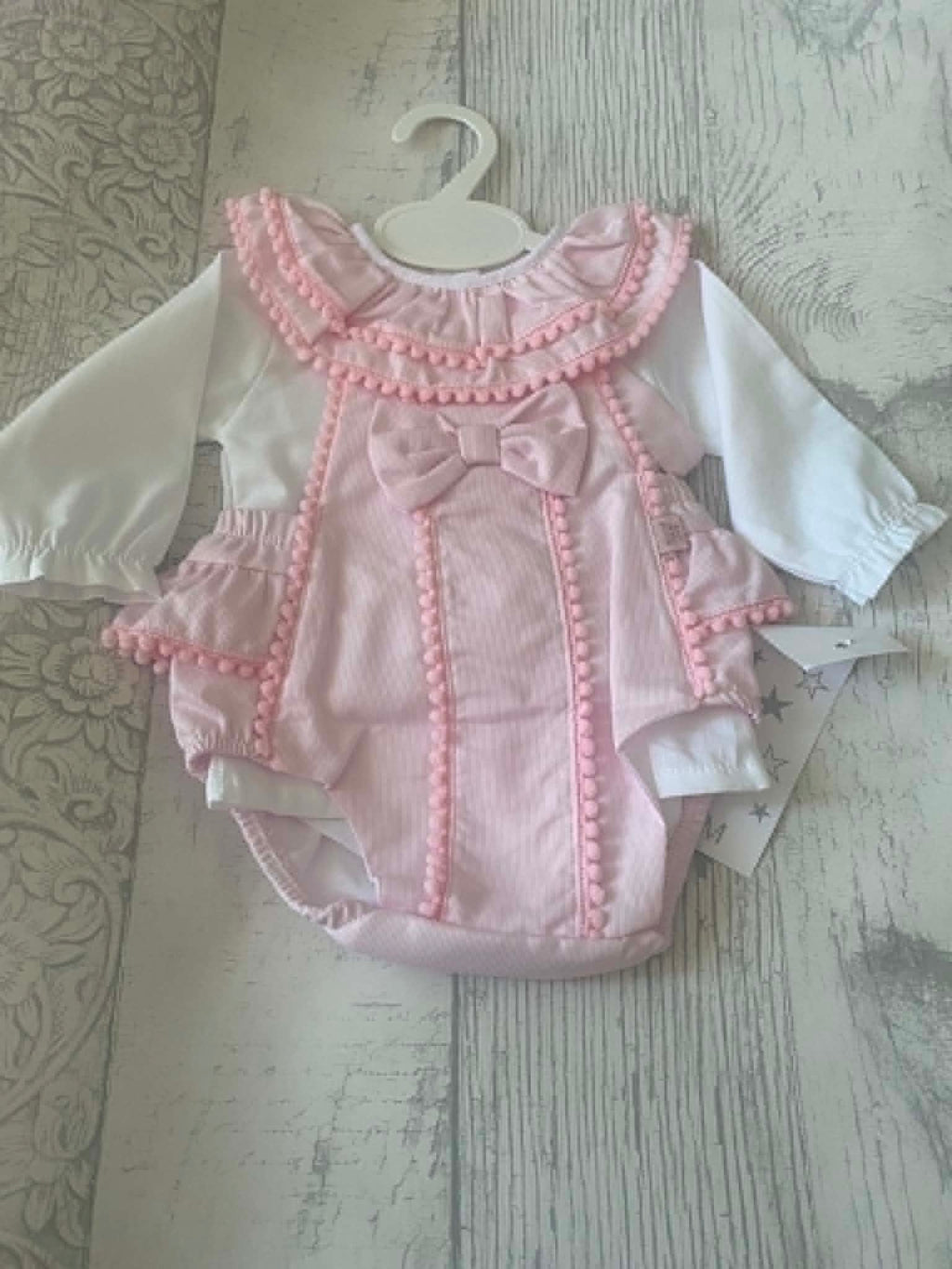 Baby Girl  2-piece Spanish Romper Set